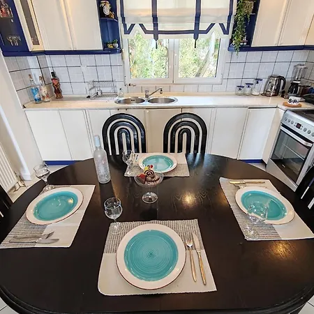 Thalia Luxury Apartment