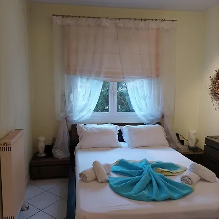 Thalia Luxury Apartment