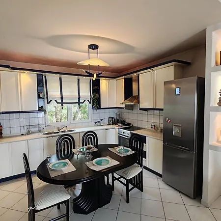 Lägenhet Thalia Luxury Kavala